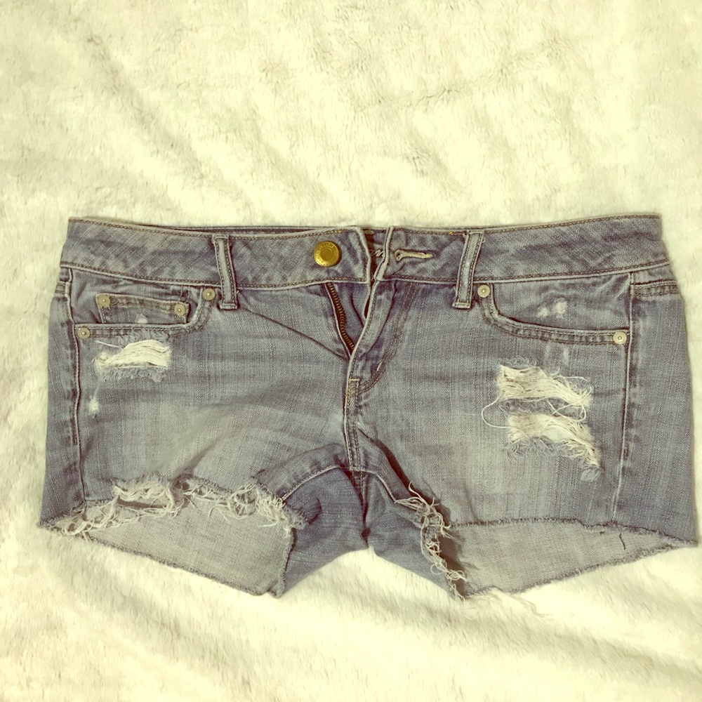AE Low Waist Light Washed Denim Shorts